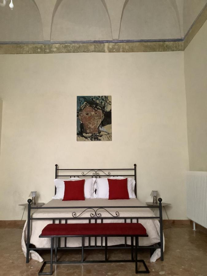 Palazzo Cariddi Bed & Breakfast นาร์โด ภายนอก รูปภาพ