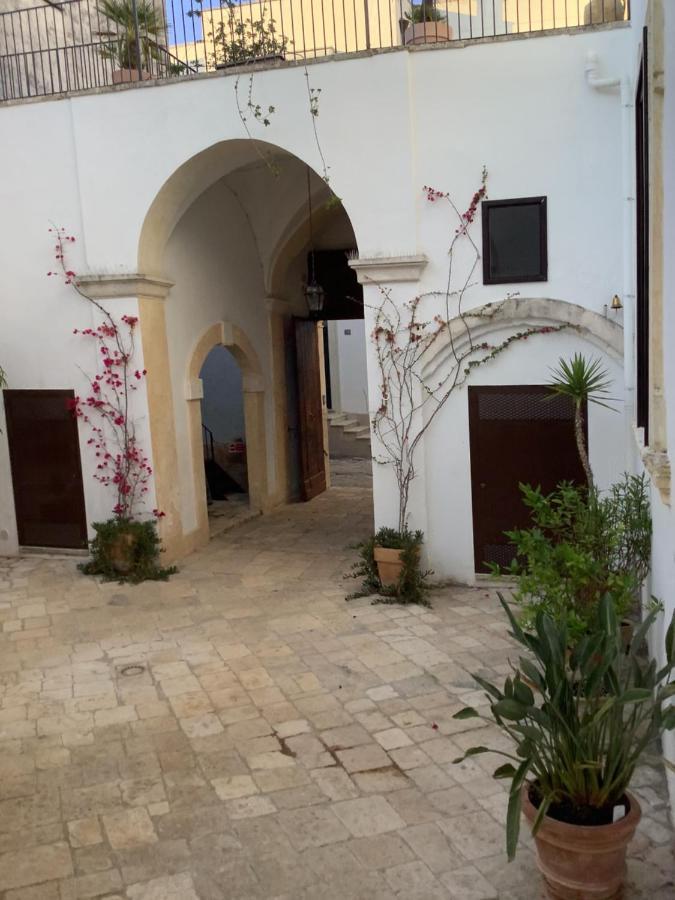 Palazzo Cariddi Bed & Breakfast นาร์โด ภายนอก รูปภาพ