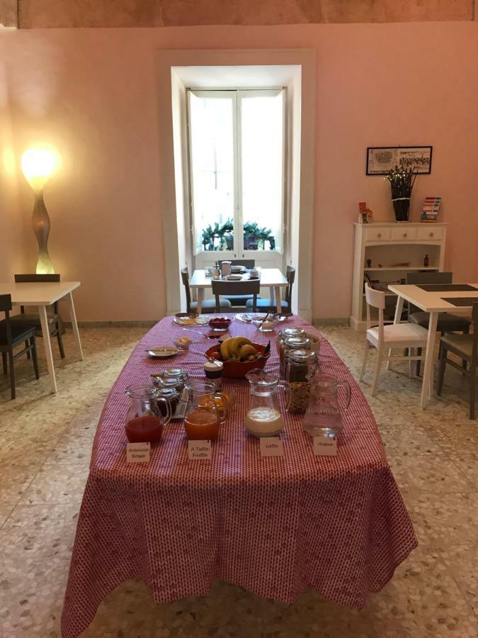 Palazzo Cariddi Bed & Breakfast นาร์โด ภายนอก รูปภาพ